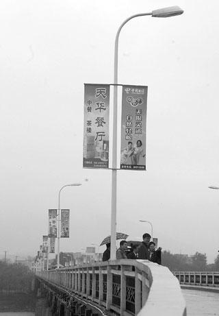 878根路燈桿拍出2055萬元，城市資源再利用的“點金術”